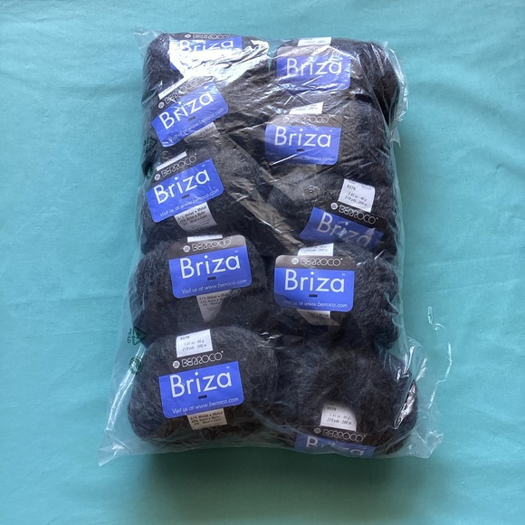 Discontinued Berroco Briza Aplaca Blend Yarn Color 9370 Monterey